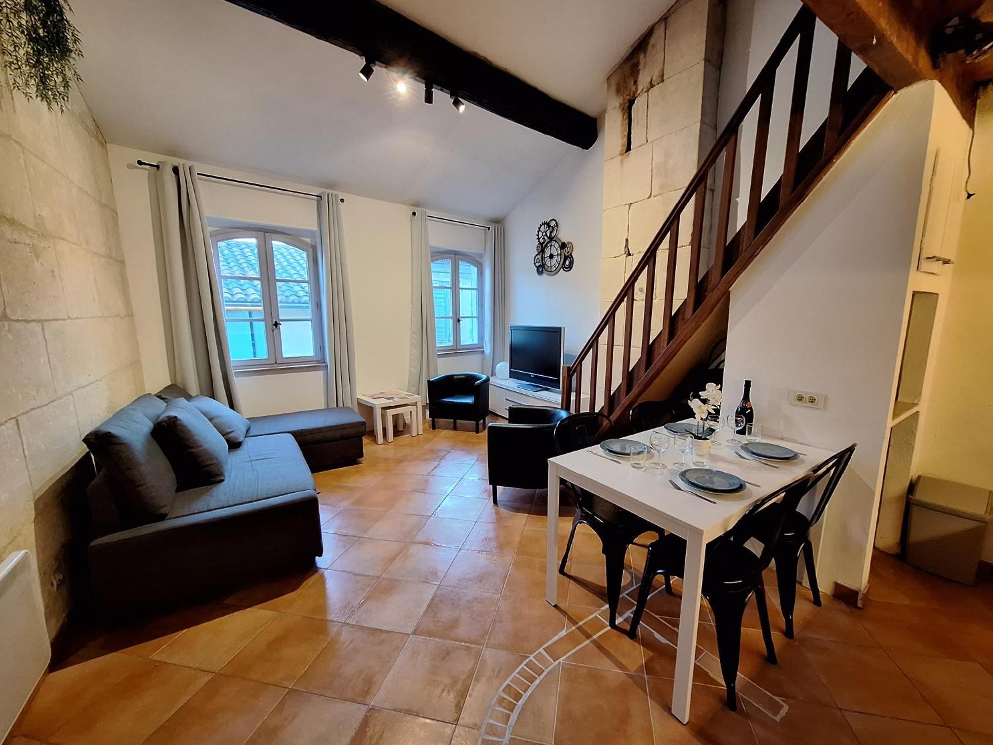 La Garriguette Appart Centre Historique Calme Climatise 6 Couchages Arles Bagian luar foto